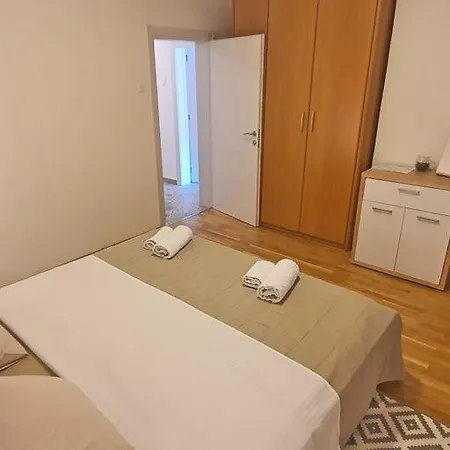 Aurelio Апартаменты *